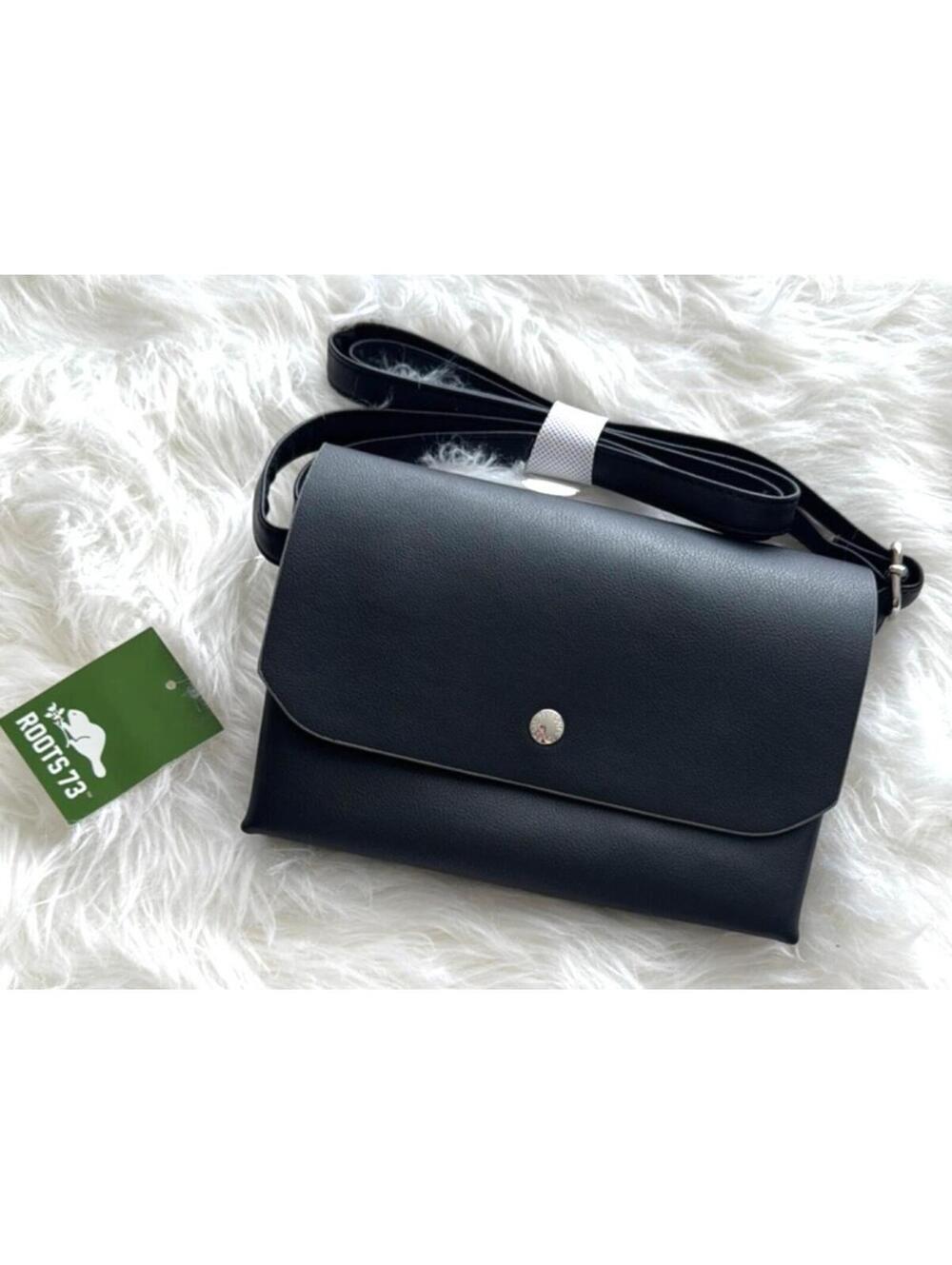 Roots 73 Black Women's Crossbody Purse Leather Adjustable Strap Canada Brand New